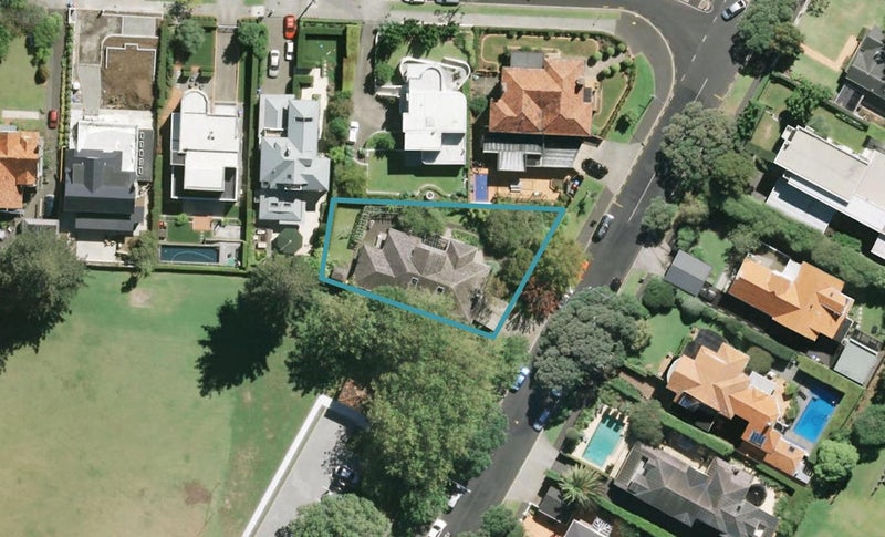 86 St Stephens Avenue, Parnell, Auckland - Carousel 1