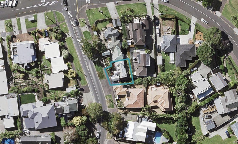 4/42 Patteson Avenue, Mission Bay, Auckland - Carousel 1