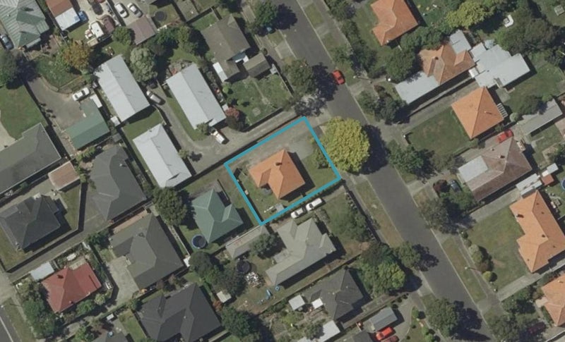 12 Ihle Street, Terrace End, Palmerston North - Carousel 1