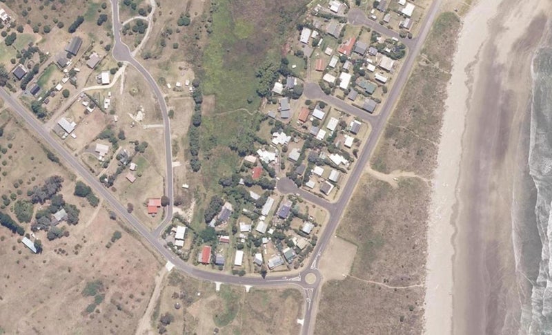 6 Quentin Place, Mahia, Māhia - Carousel 1