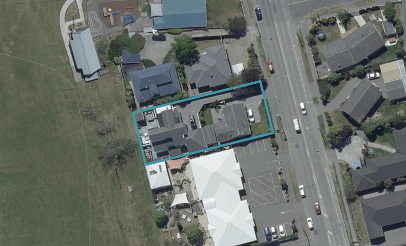 2/145 Burwood Road, Burwood, Christchurch - Carousel 1