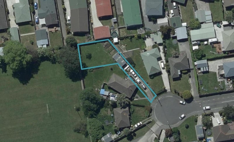 6/1 Bramwell Street, Dallington, Christchurch - Carousel 1