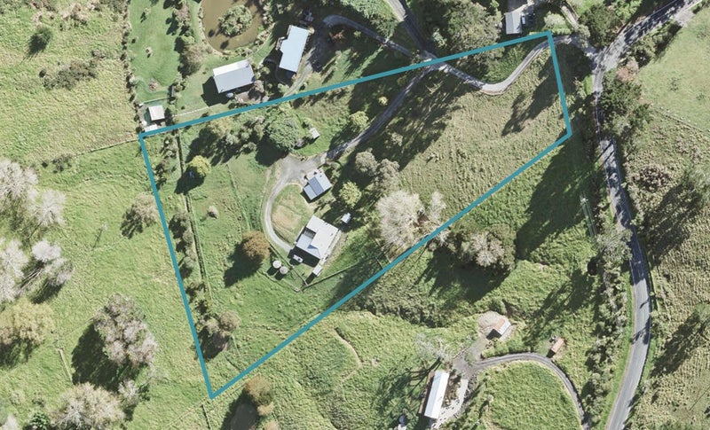 211 Spur Road, Stillwater, Silverdale - Carousel 1