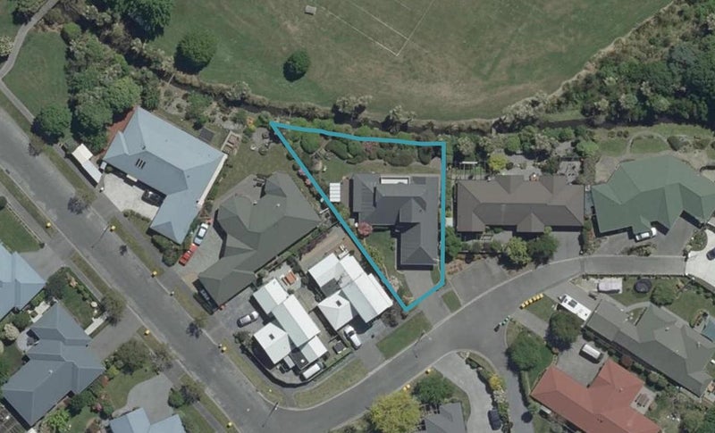 3 Hossack Close, Belfast, Christchurch - Carousel 1