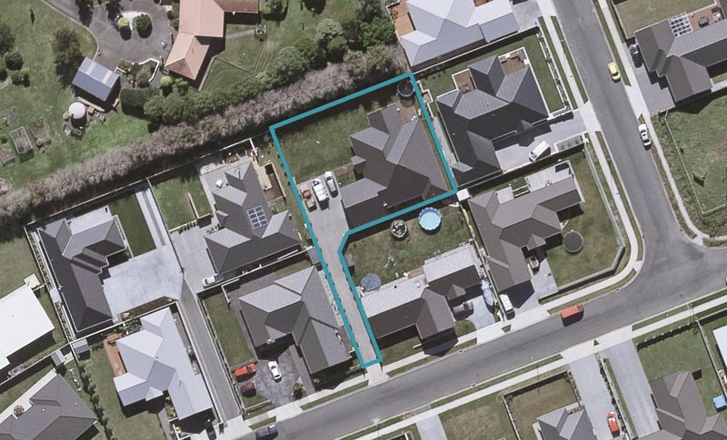 21 Keene Drive, Bell Block, New Plymouth - Carousel 1