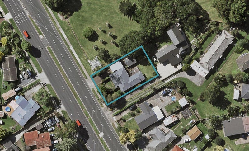84 Ti Rakau Drive, Pakuranga, Auckland - Carousel 1