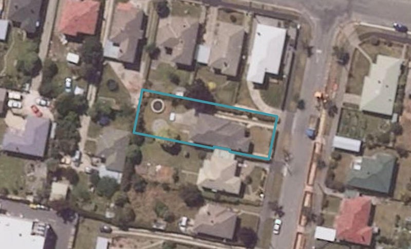 8 Towey Street, Oamaru - Carousel 1