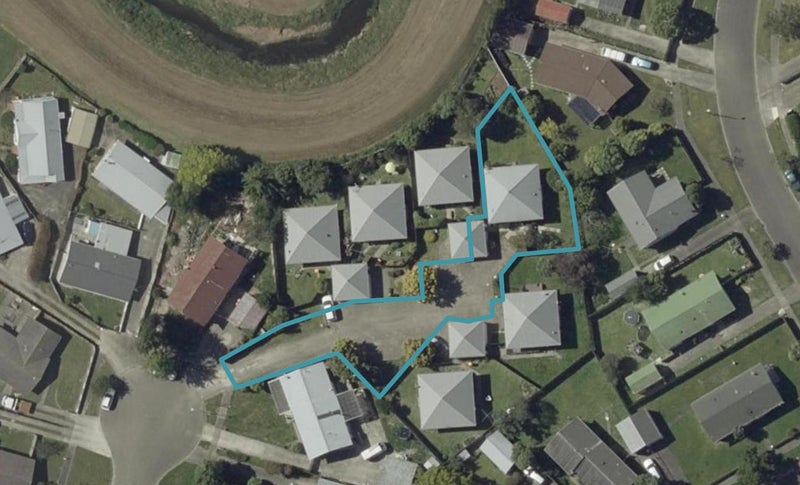 16 Chelmarsh Place, Highbury, Palmerston North - Carousel 1