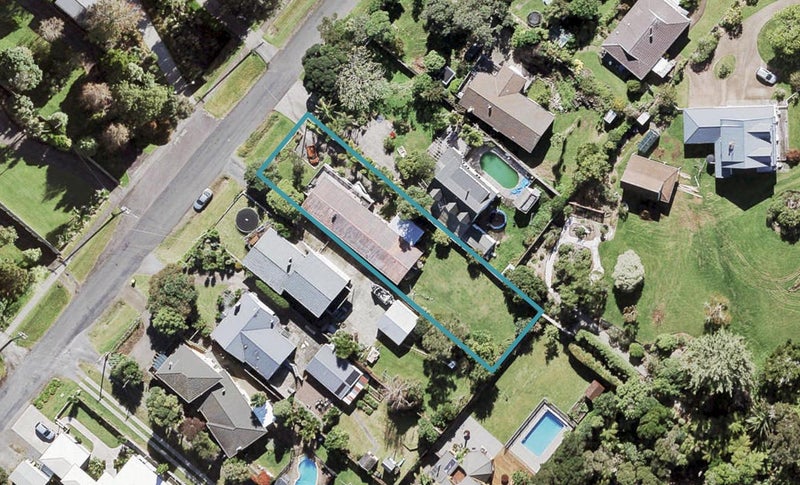 8 Waimarie Road, Whenuapai, Auckland - Carousel 1