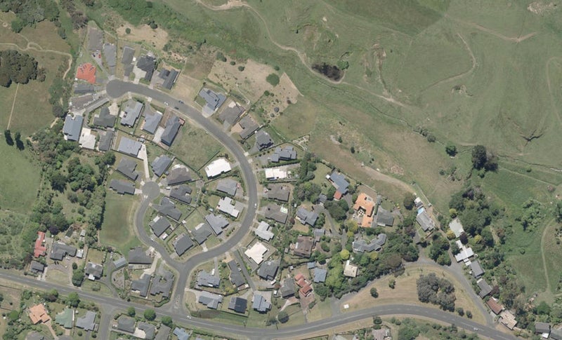 22 Lithgow Drive, Otamatea, Whanganui - Carousel 1