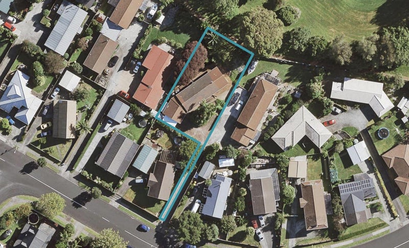 117 Carnoustie Drive, Wattle Downs, Auckland - Carousel 1