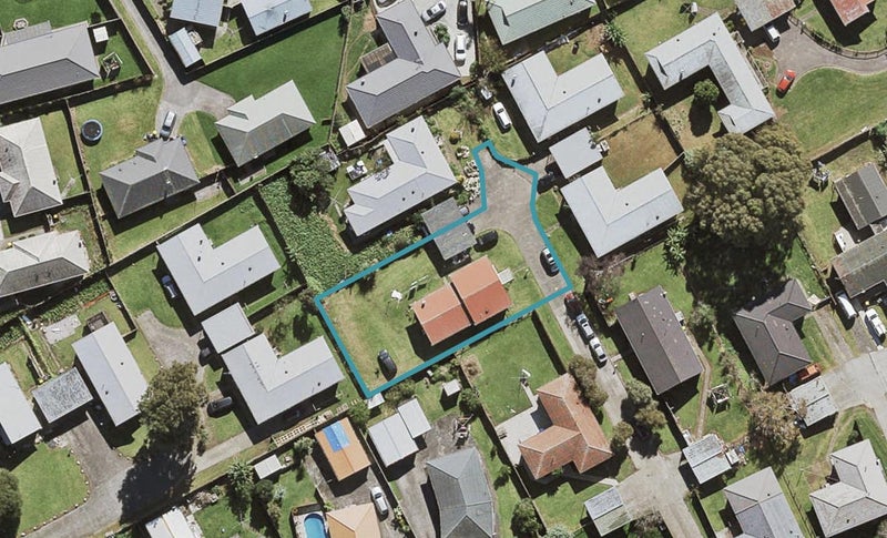42A Cranmere Crescent, Mangere East, Auckland - Carousel 1