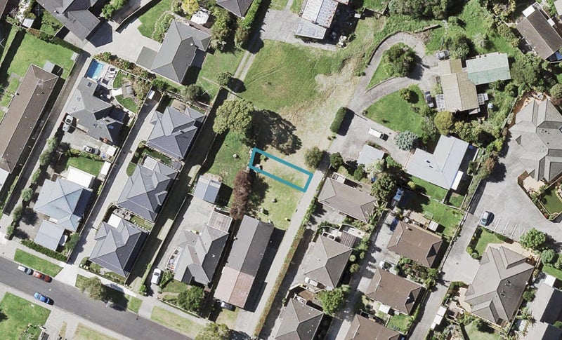 5 Stockade View Lane, Howick, Auckland - Carousel 1