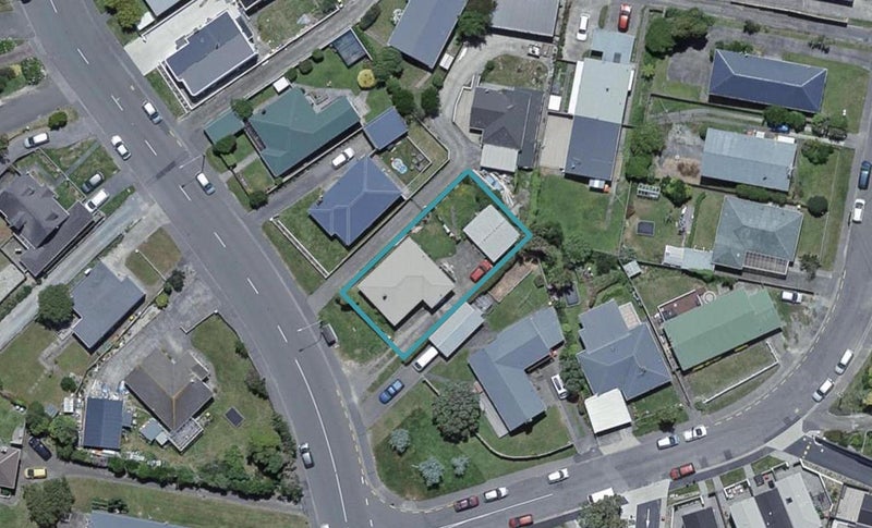 28 Bracken Road, Paparangi, Wellington - Carousel 1
