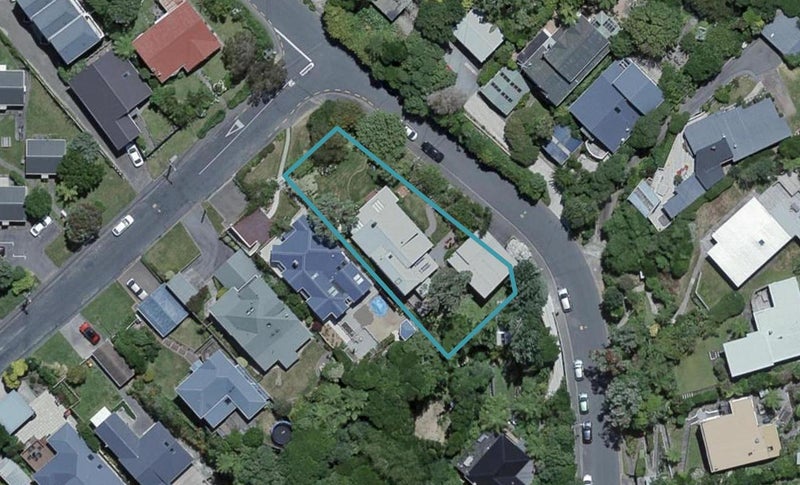 6 Rangoon Street, Khandallah, Wellington - Carousel 1