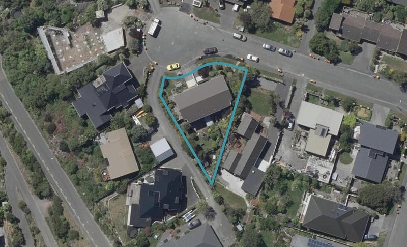 2/7 Brigid Place, Mount Pleasant, Christchurch - Carousel 1
