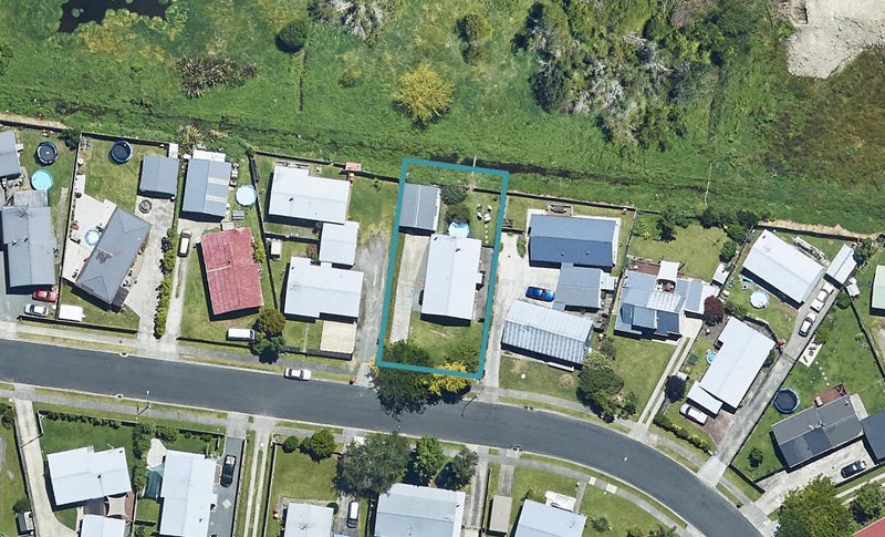 18 Solomon Street, Brookfield, Tauranga - Carousel 1