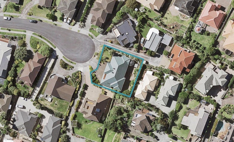 16 Anure Place, Highland Park, Auckland - Carousel 1