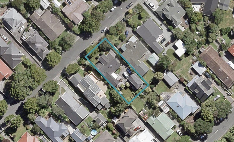 84 Totara Crescent, Woburn, Lower Hutt - Carousel 1