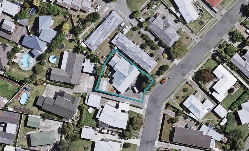 9 Holyrood Street, Taradale, Napier - Carousel 1