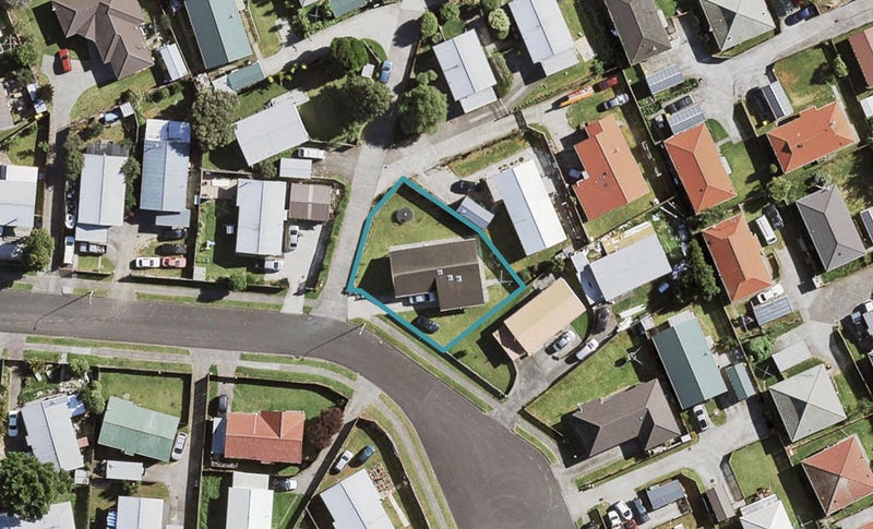 18 Volta Place, Clendon Park, Auckland - Carousel 1