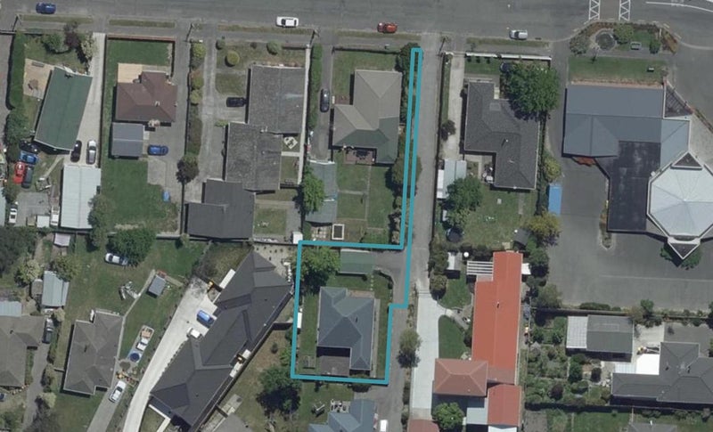 9A Tuckers Road, Redwood, Christchurch - Carousel 1