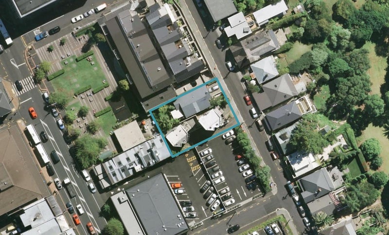 3 Scarborough Terrace, Parnell, Auckland - Carousel 1