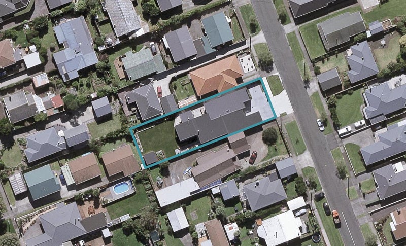 14 Ropiha Street, Fitzroy, New Plymouth - Carousel 1