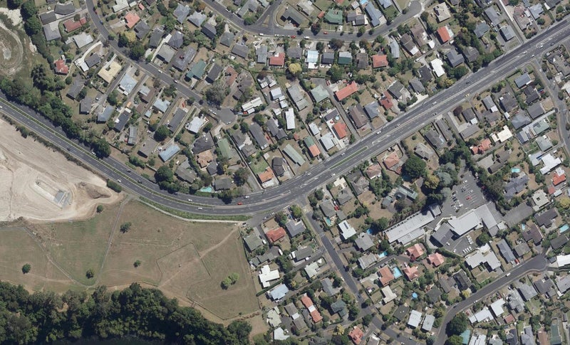 313 Cobham Drive, Hillcrest, Hamilton - Carousel 1