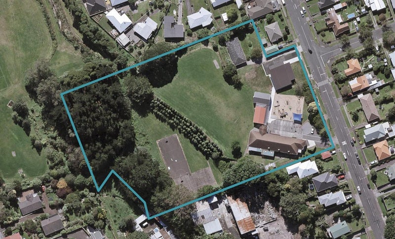 120 Brooklands Road, Brooklands, New Plymouth - Carousel 1