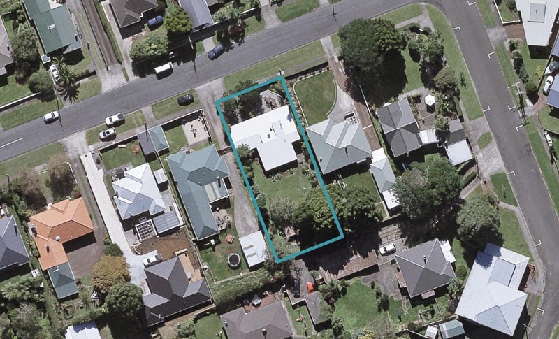 5 Wicksteed Street, Vogeltown, New Plymouth - Carousel 1