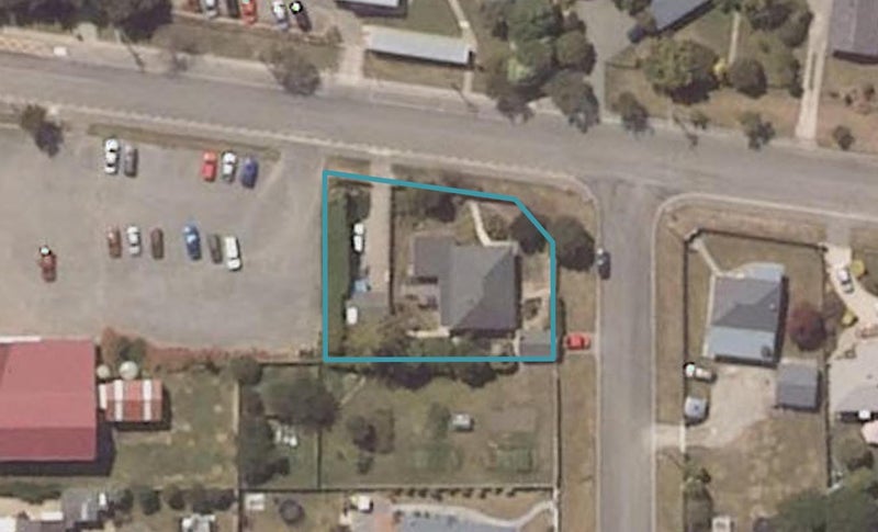 2 Charles Street, Weston, Oamaru - Carousel 1