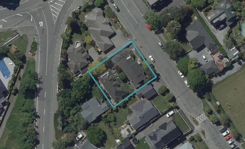 1/2 Valley Road, Cashmere, Christchurch - Carousel 1