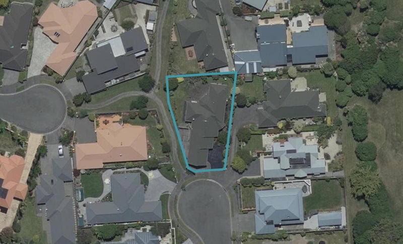 38 Pepperwood Place, Shirley, Christchurch - Carousel 1