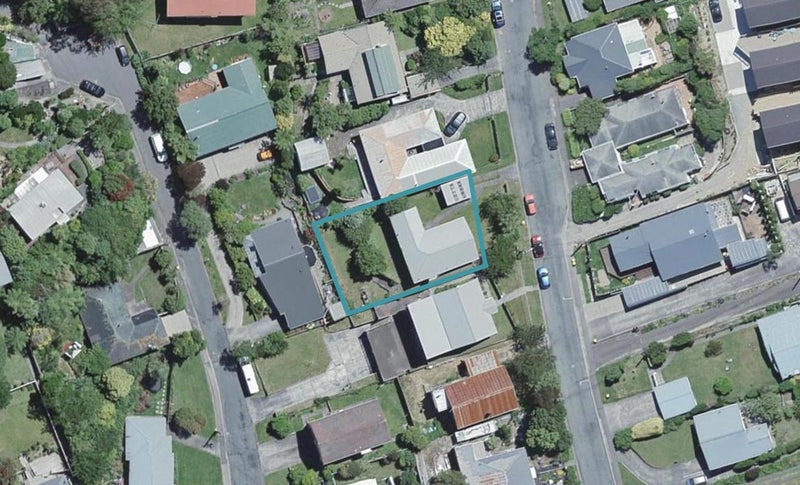 97 Parkvale Road, Karori, Wellington - Carousel 1