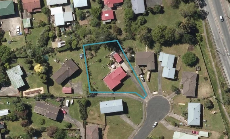 15 Reeves Place, Raumanga, Whangarei - Carousel 1