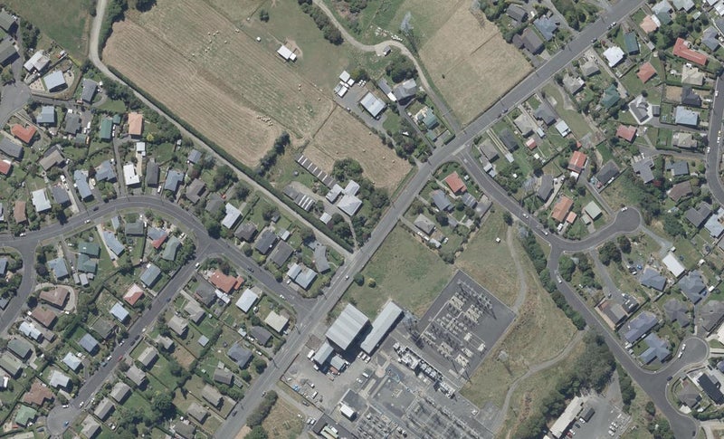 63 Wakari Road, Halfway Bush, Dunedin - Carousel 1