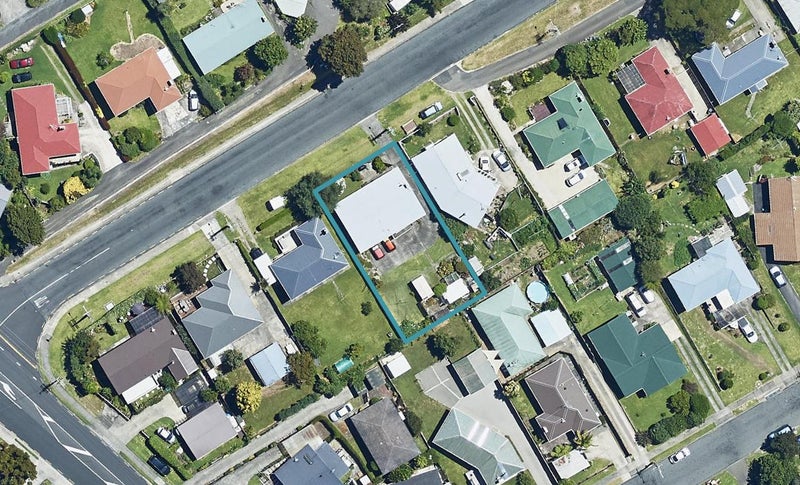 9 Kingswood Road, Brookfield, Tauranga - Carousel 1