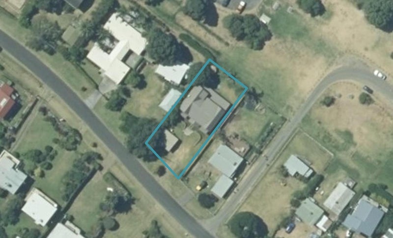 9 Harsant Avenue, Hahei, Whitianga - Carousel 1