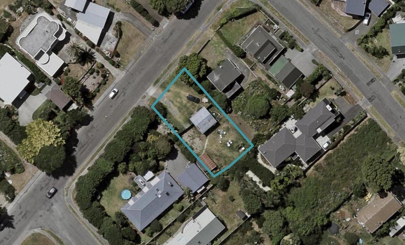 74 Field Way, Waikanae Beach, Waikanae - Carousel 1