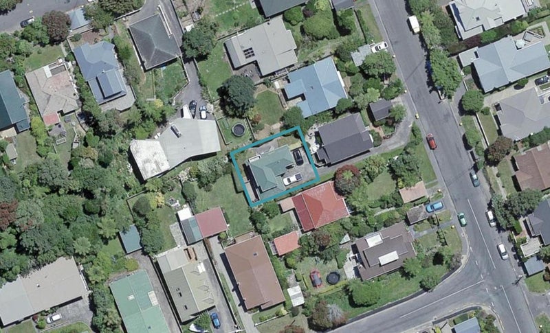 60A Beauchamp Street, Karori, Wellington - Carousel 1