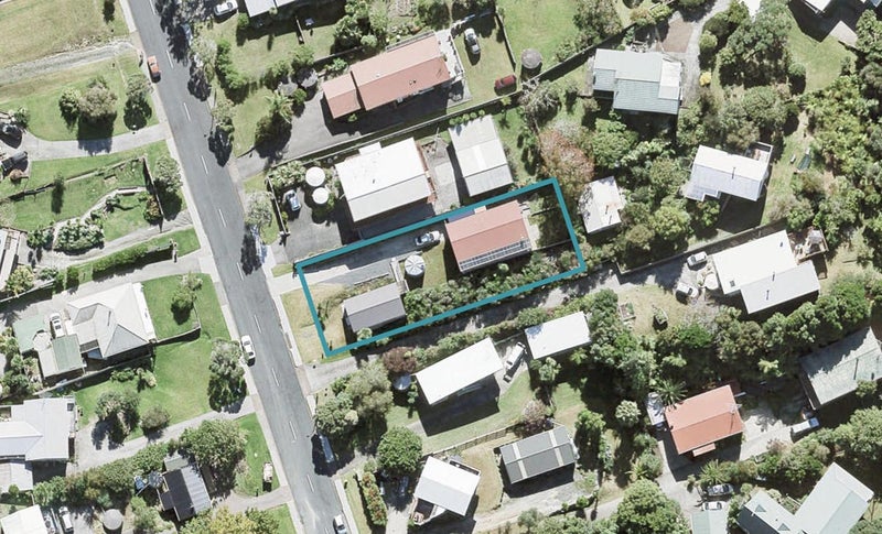 14 Everard Avenue, Army Bay, Whangaparaoa - Carousel 1