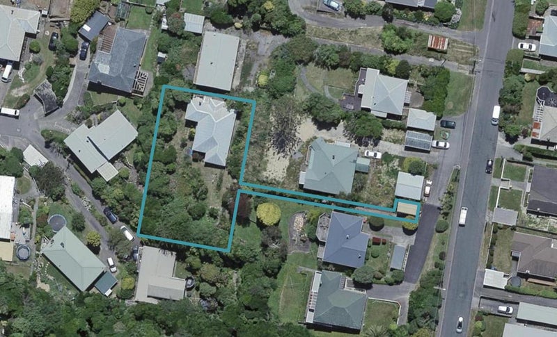 12 Chesterton Street, Johnsonville, Wellington - Carousel 1