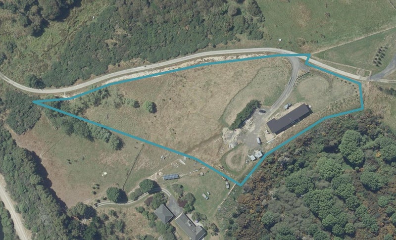 43 McIntosh Road, Brighton, Dunedin - Carousel 1