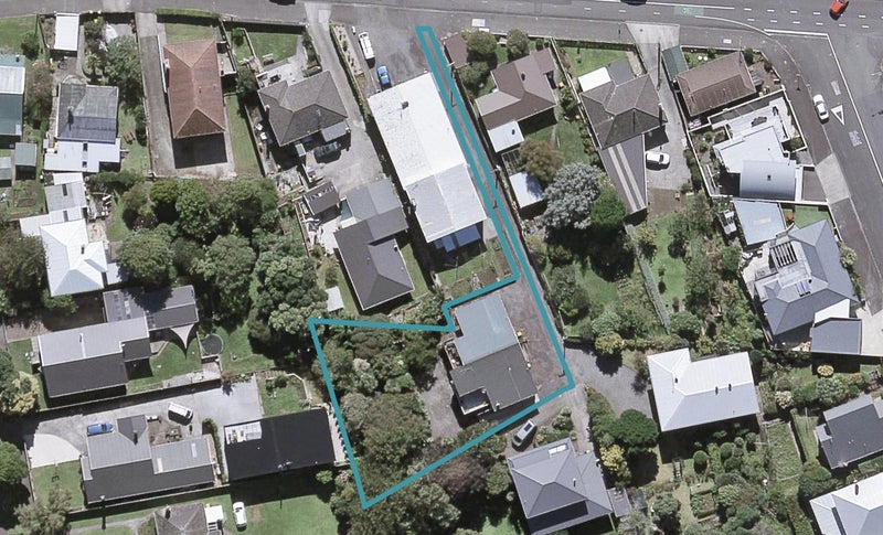 35C Breakwater Road, Moturoa, New Plymouth - Carousel 1