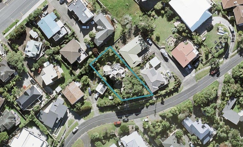 52 Hebron Road, Waiake, Auckland - Carousel 1