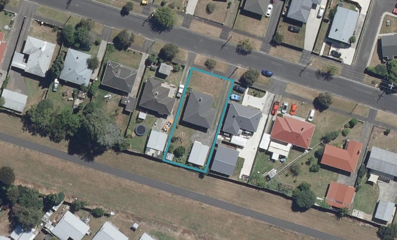 45 Yvonne Street, Melville, Hamilton - Carousel 1