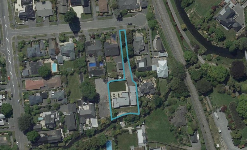 16 Daresbury Lane, Fendalton, Christchurch - Carousel 1