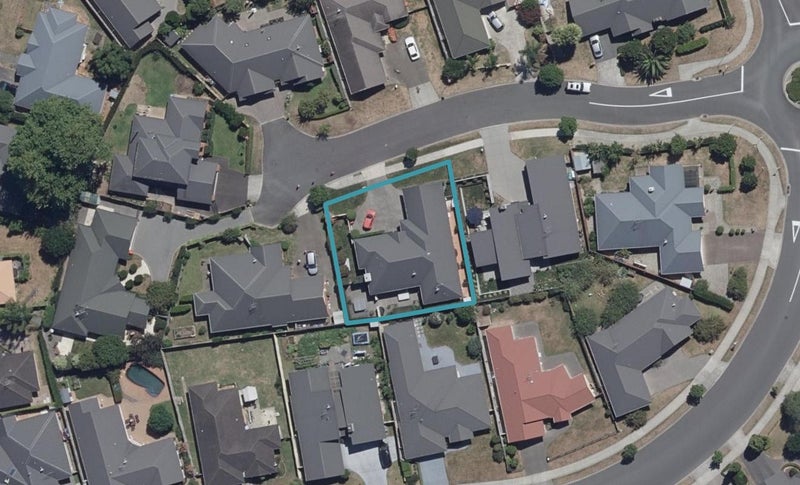 5 Shiraz Place, Rototuna, Hamilton - Carousel 1