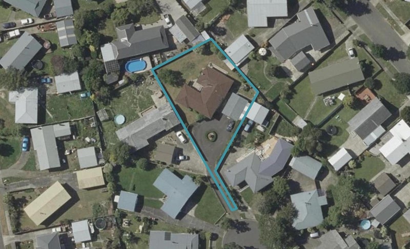 28 Saturn Crescent, Milson, Palmerston North - Carousel 1